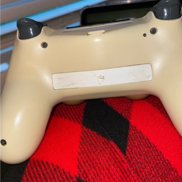 Ps4 Controller - Picture 5 of 6